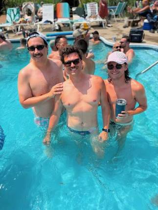 Site 71 &mdash; Pool & Tub